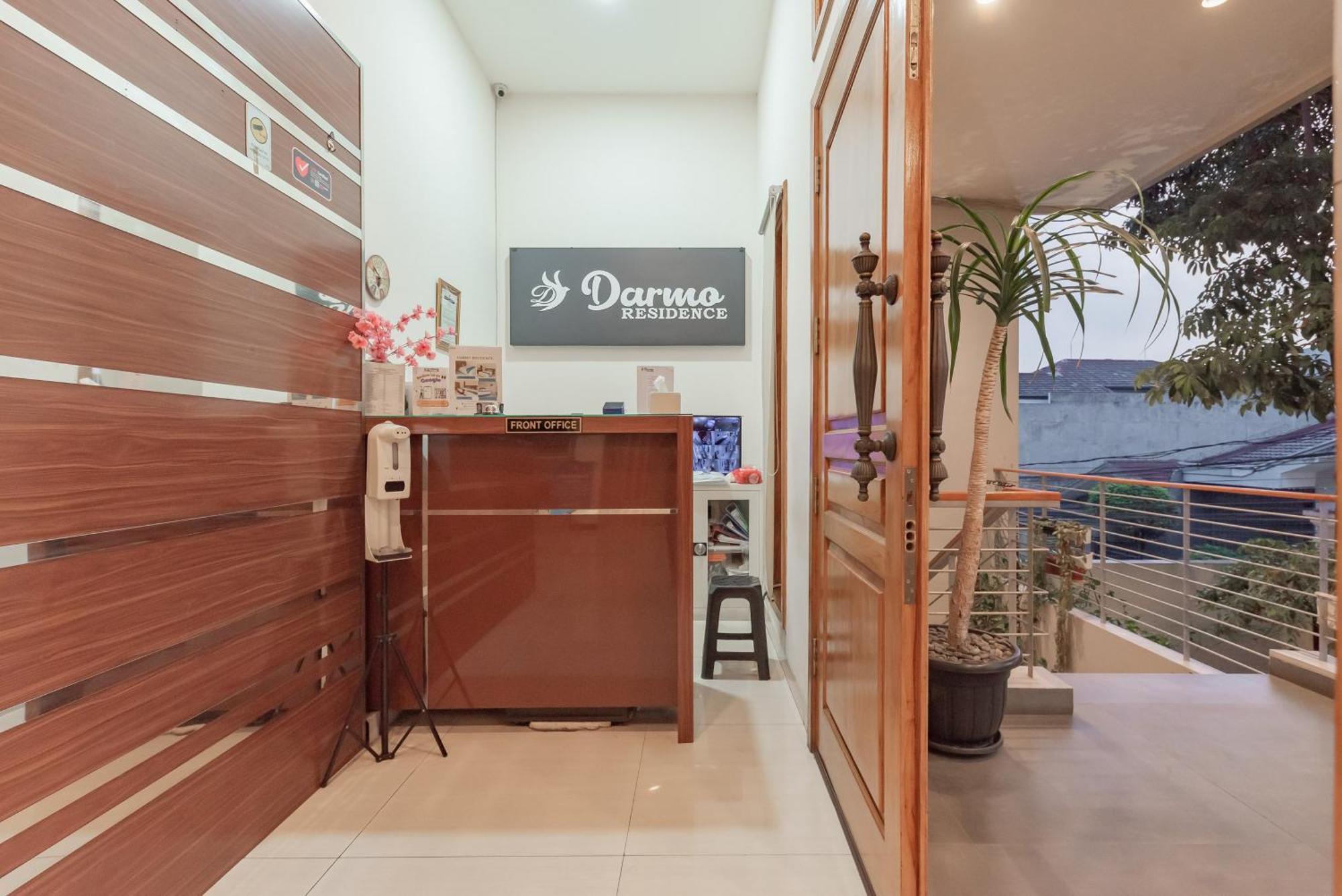 Urbanview Darmo Residence Bandung Eksteriør bilde